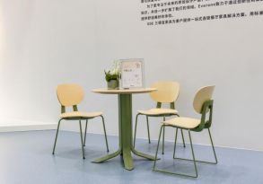 桌椅闪耀广州家博会创新设计摘双奖！麻将胡了试玩平台三朗FINN系列餐(图4)