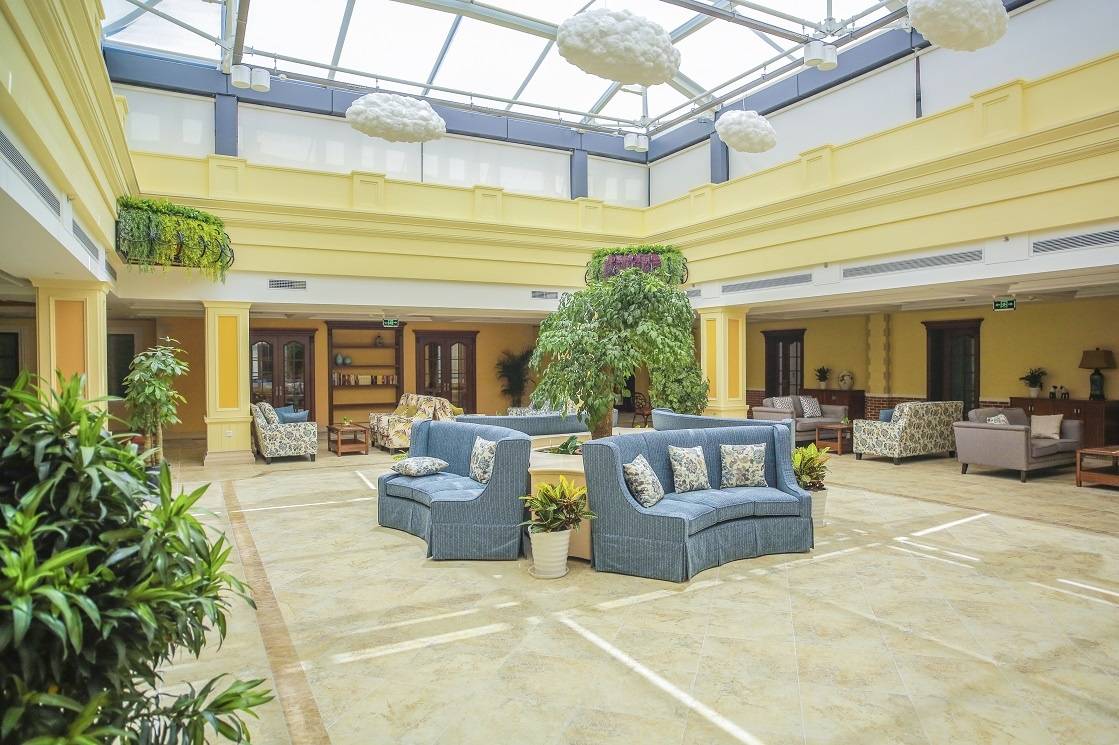 社区|光大汇晨北京老年公寓(北七家)|参观入住攻略呈上麻将胡了游戏2026最新|长护险可用临终关怀高端养老(图2) 社区|光大汇晨北京老年公寓(北七家)|参观入住攻略呈上麻将胡了游戏2026最新|长护险可用临终关怀高端养老(图2)